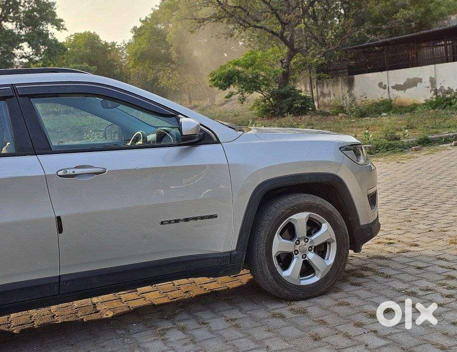 Jeep Compass 2.0 Longitude Option, 2018, Diesel
