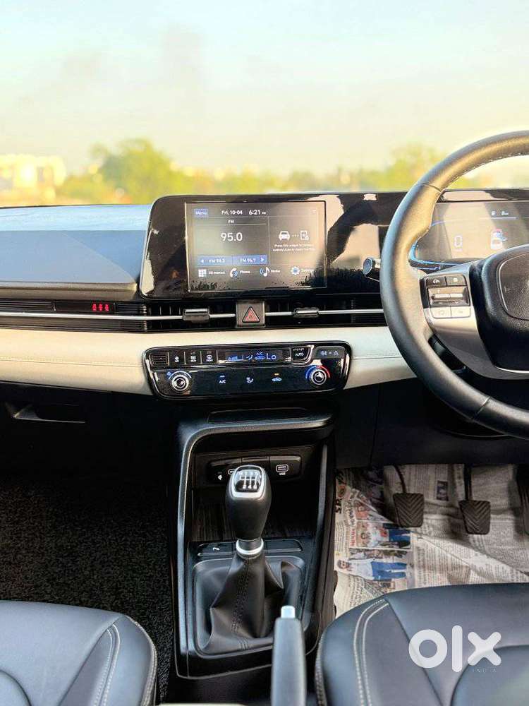 Hyundai Verna 1.5 Sx Vtvt, 2024, Petrol