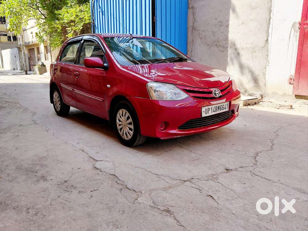 Toyota Etios Liva 2011-2012 G, 2011, Petrol