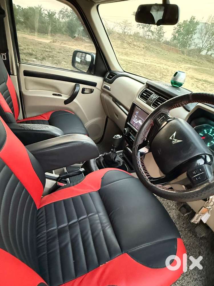 Mahindra Scorpio Classic 2.2 S 11 Mt 7 Str, 2023, Diesel