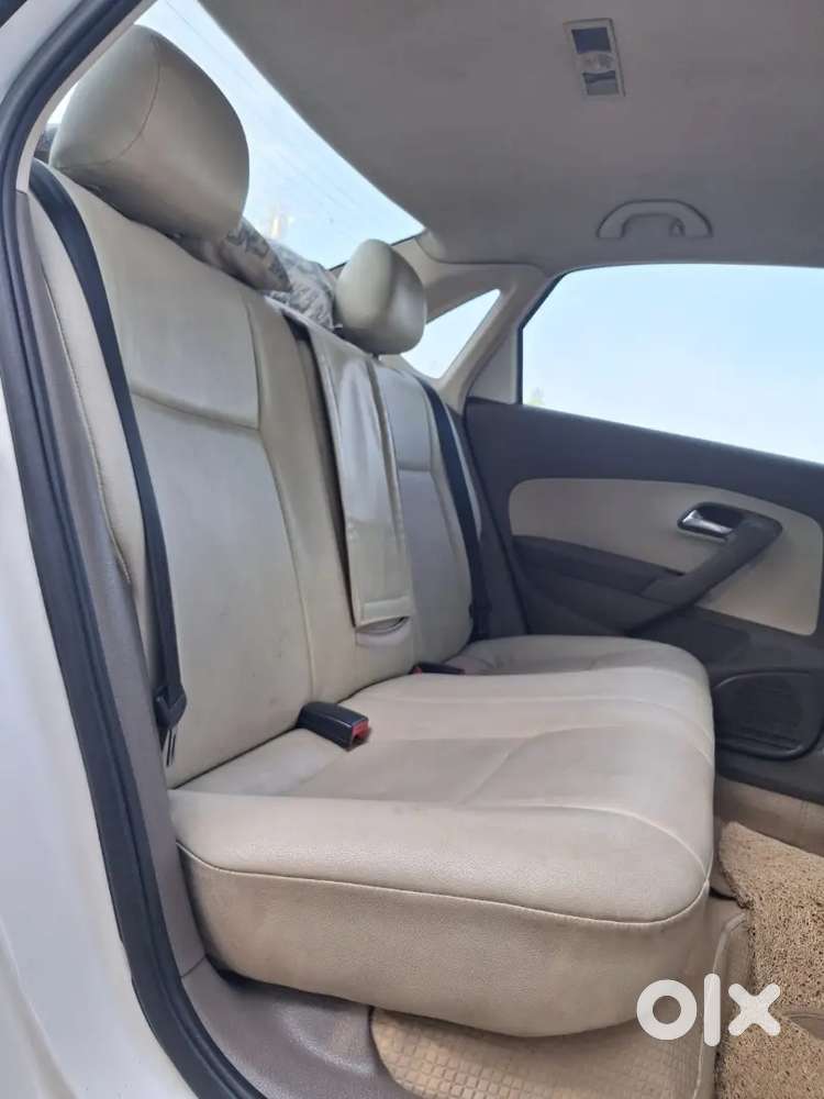 Skoda Rapid 1.6 Ambition 2012 Diesel Manual