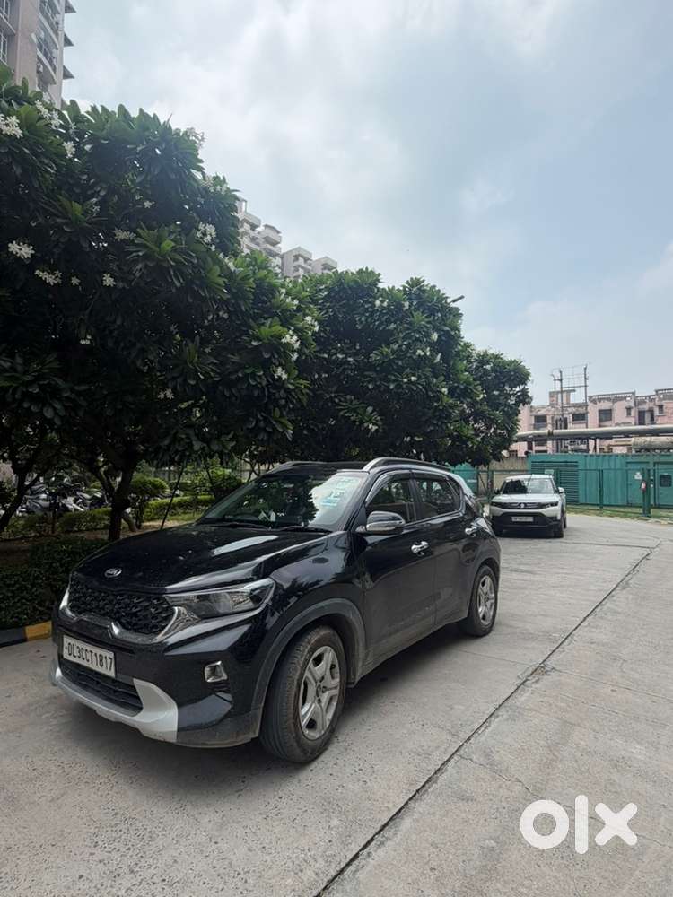 Kia Sonet Petrol 2020 With All Service Bills And Well Maintainedcar