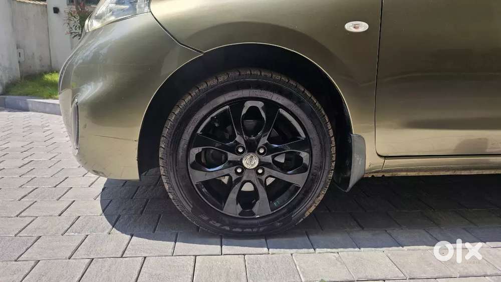 Nissan Micra Xv Cvt Petrol