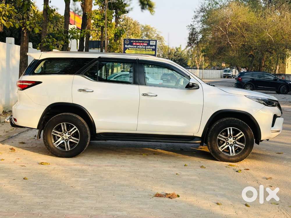 Toyota Fortuner 3.0 4x2 Automatic, 2023, Diesel
