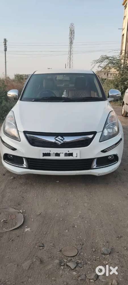 Swift Dezire 2015
