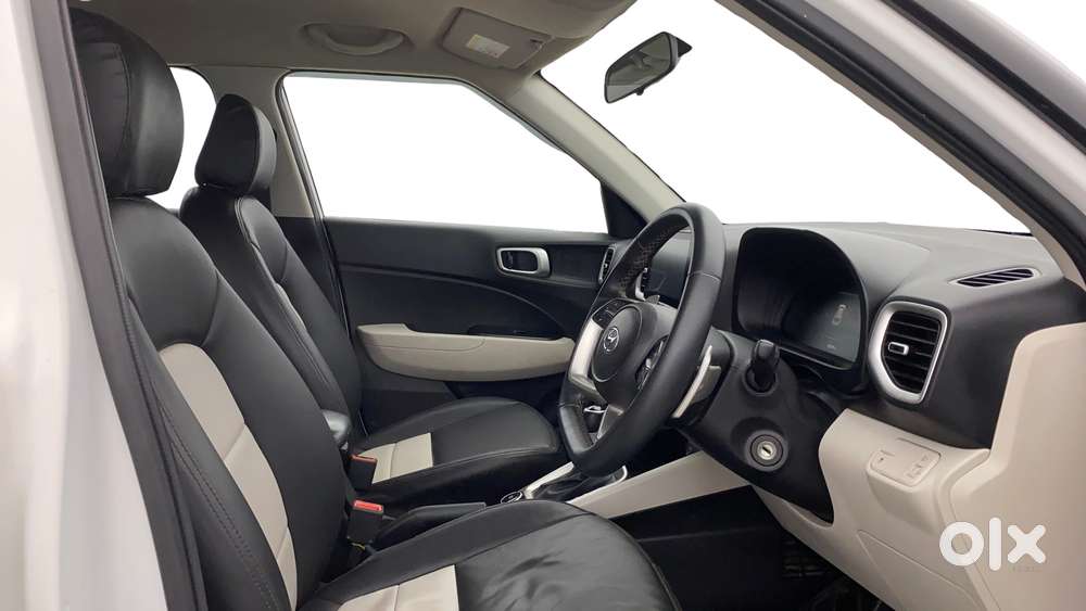 Hyundai Venue 1.0 S (o) Turbo Dct, 2022, Petrol