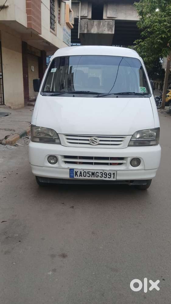 Maruti Suzuki Versa Dx Bsiii, 2009, Petrol