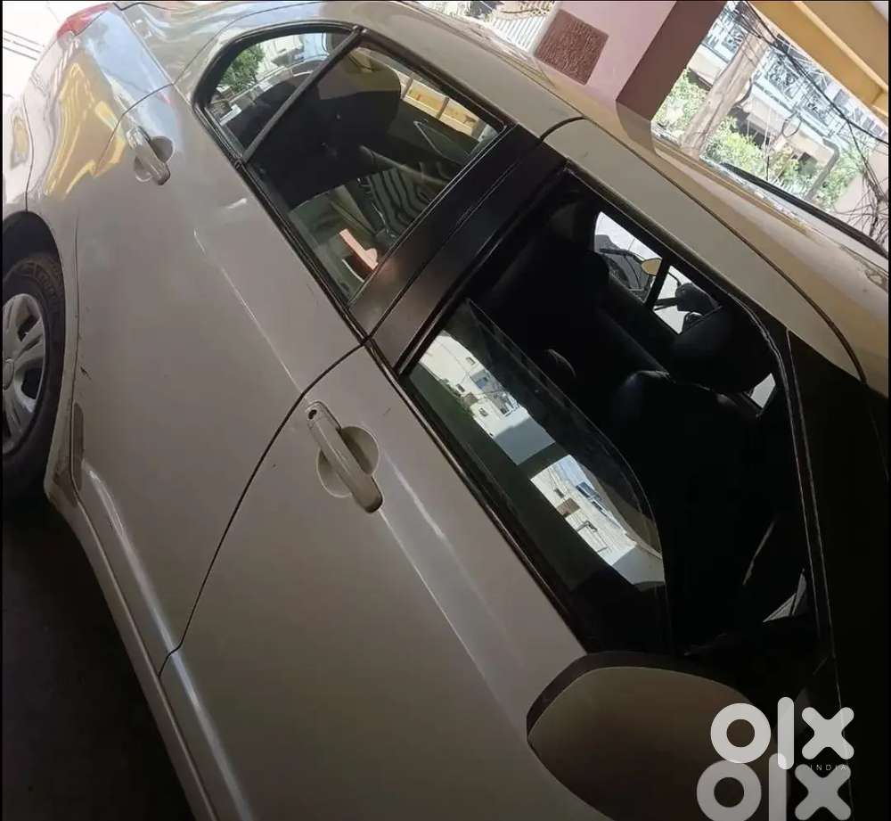 Maruti Suzuki Swift Dzire 2010 Model