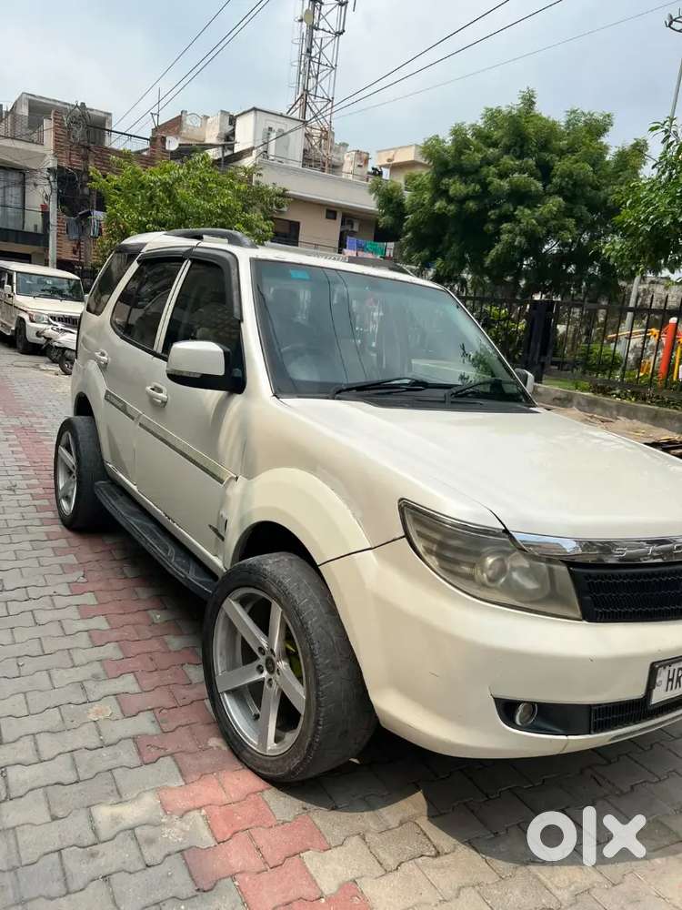 Tata Safari Storme 2013 Diesel 4x2