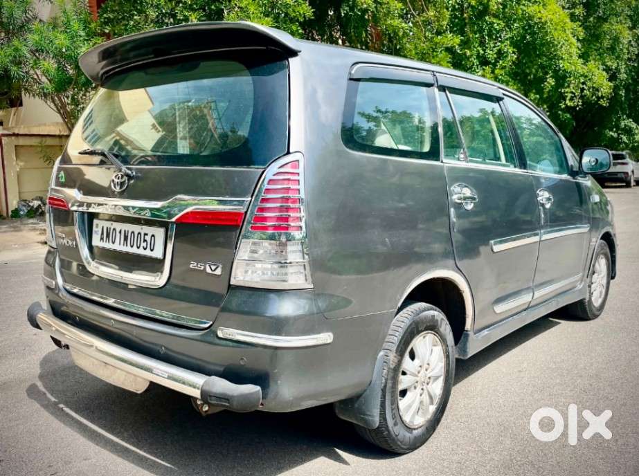 Toyota Innova 2.5 Z Diesel 7 Seater, 2011, Diesel
