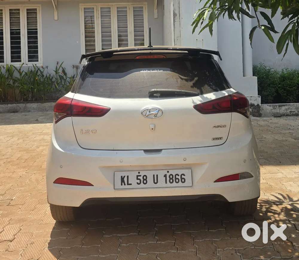 Hyundai I20 Asta (o) Full Option   2016 Well Maintained