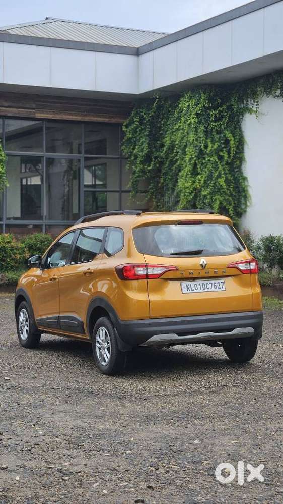 Renault Triber Rxt, 2024, Petrol