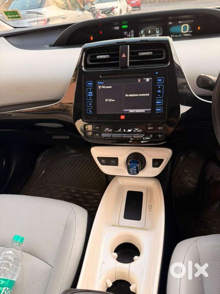 Toyota Prius 2016 Petrol Good Condition