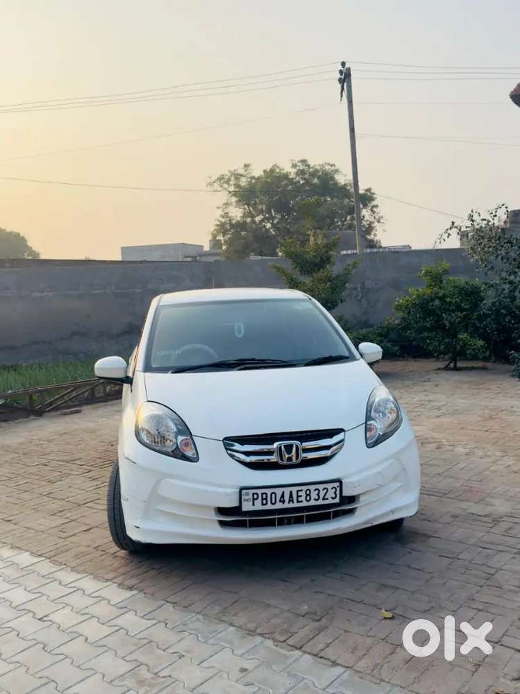 Honda Amaze 2013 Model 2nd Owner Brand New Condition All Paperwork Ok