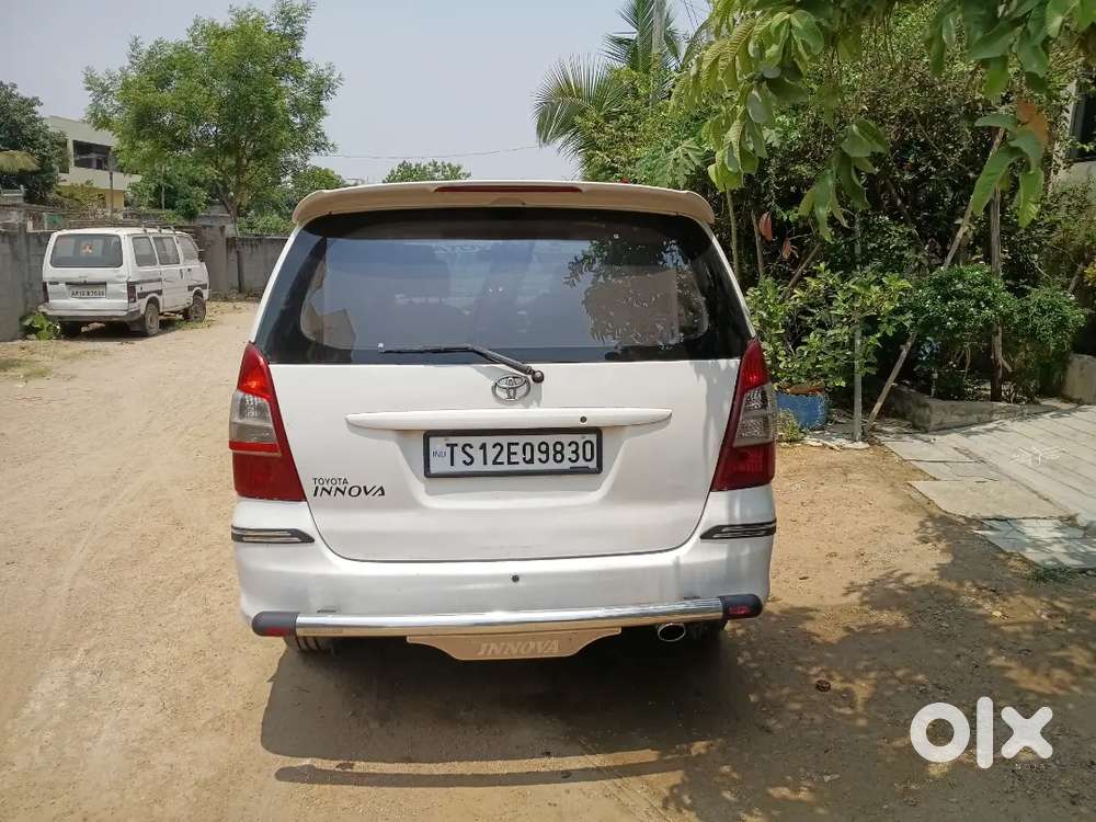 Toyota Innova 2006