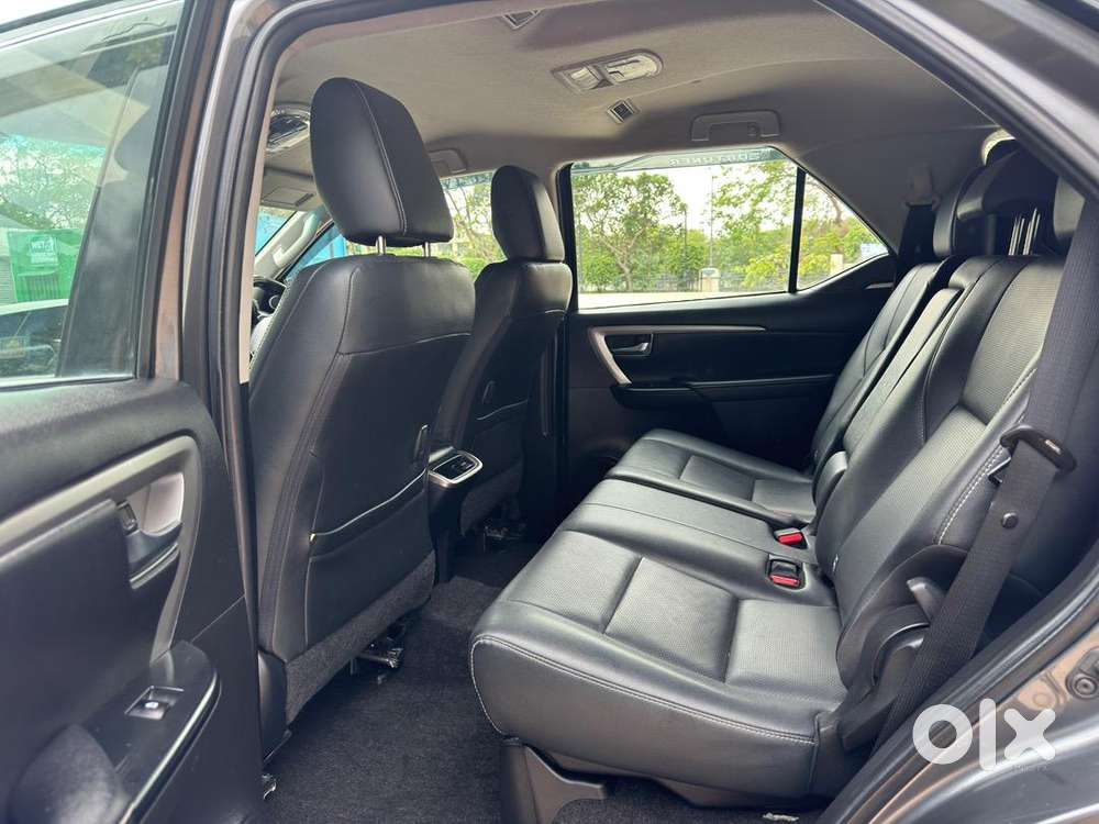 Toyota Fortuner Automatic 2021 Diesel Well Maintained