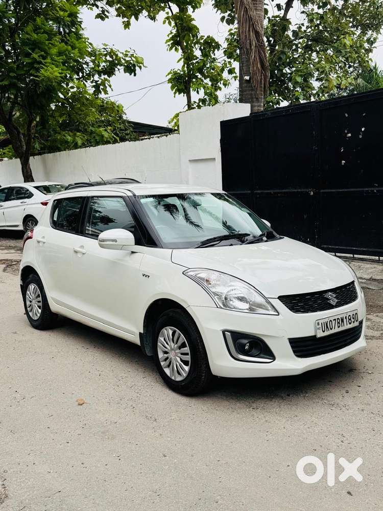 Maruti Suzuki Swift Vxi Optional, 2015, Petrol