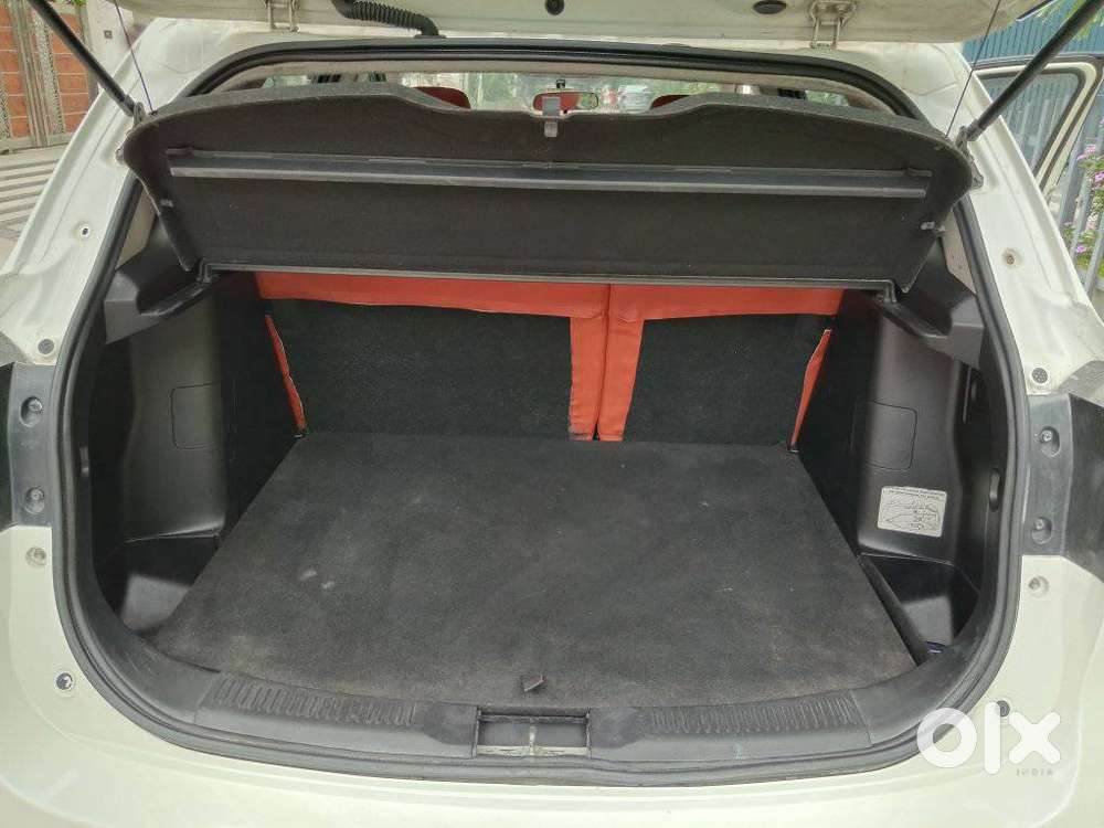 Maruti Suzuki S-cross Ddis 200 Zeta, 2015, Diesel
