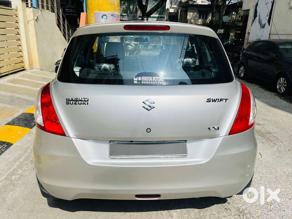 Maruti Suzuki Swift Vxi + Manual, 2011, Petrol