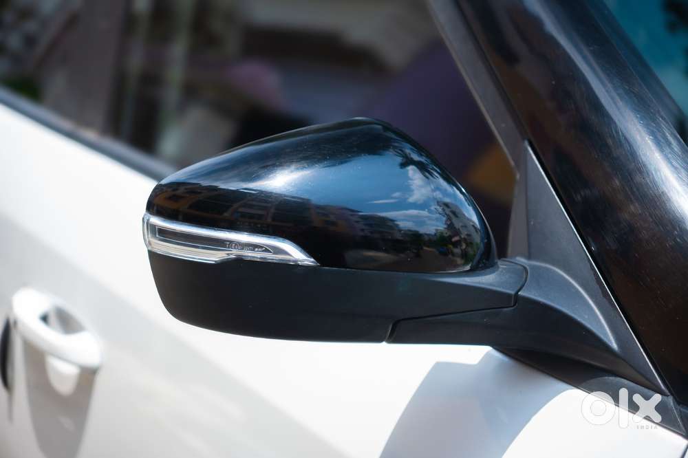 Mahindra Xuv 3xo Ax7l Petrol Mt, 2025, Petrol