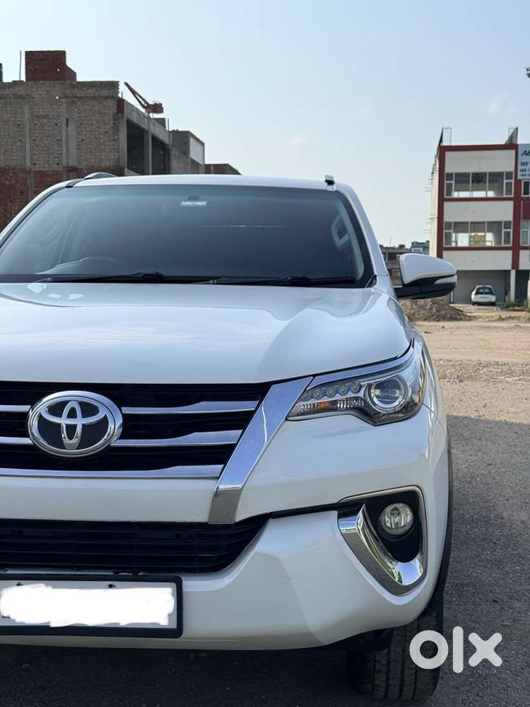 Toyota Fortuner 4x2 Diesel 2017