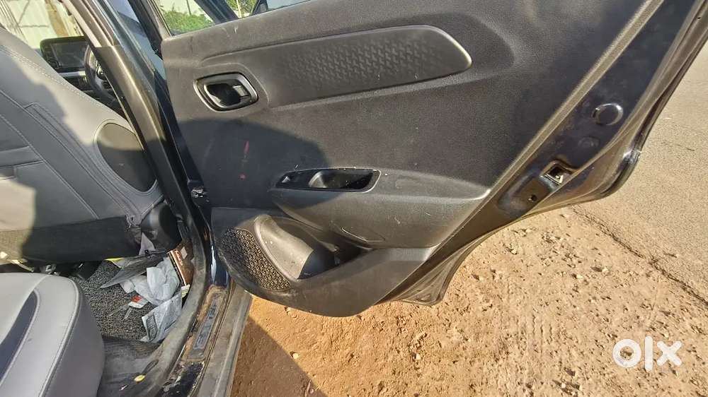 Hyundai Exter 2024 Petrol 27300 Km Driven