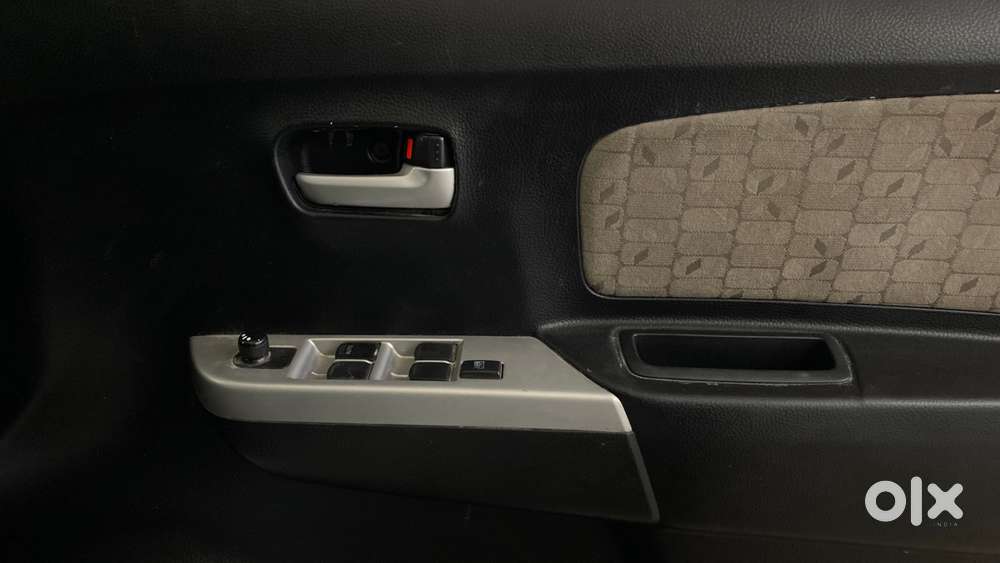 Maruti Suzuki Wagon R 1.0 2015-2019 Vxi Amt, 2015, Petrol