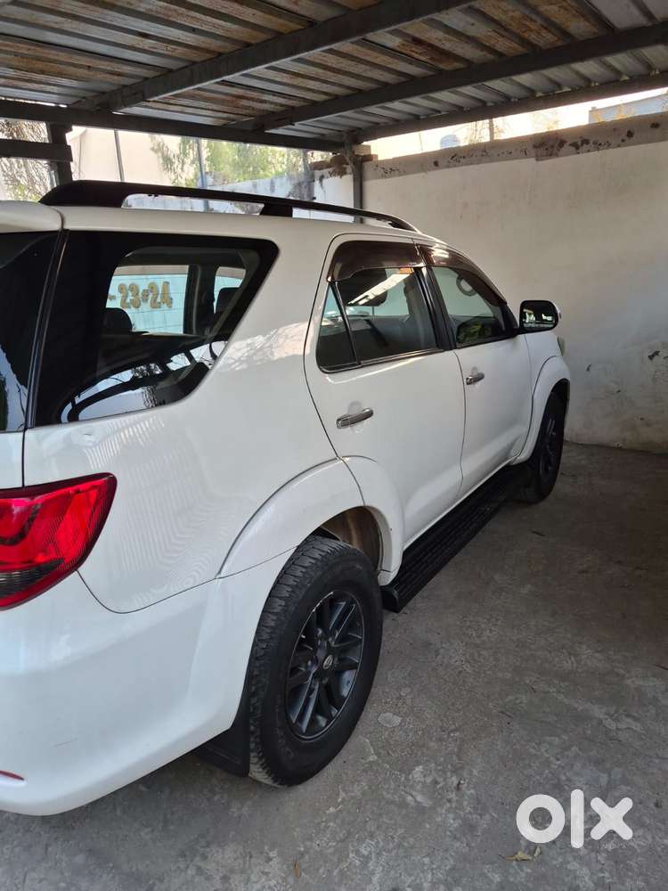 Toyota Fortuner 3.0 4x4 Automatic, 2015, Diesel