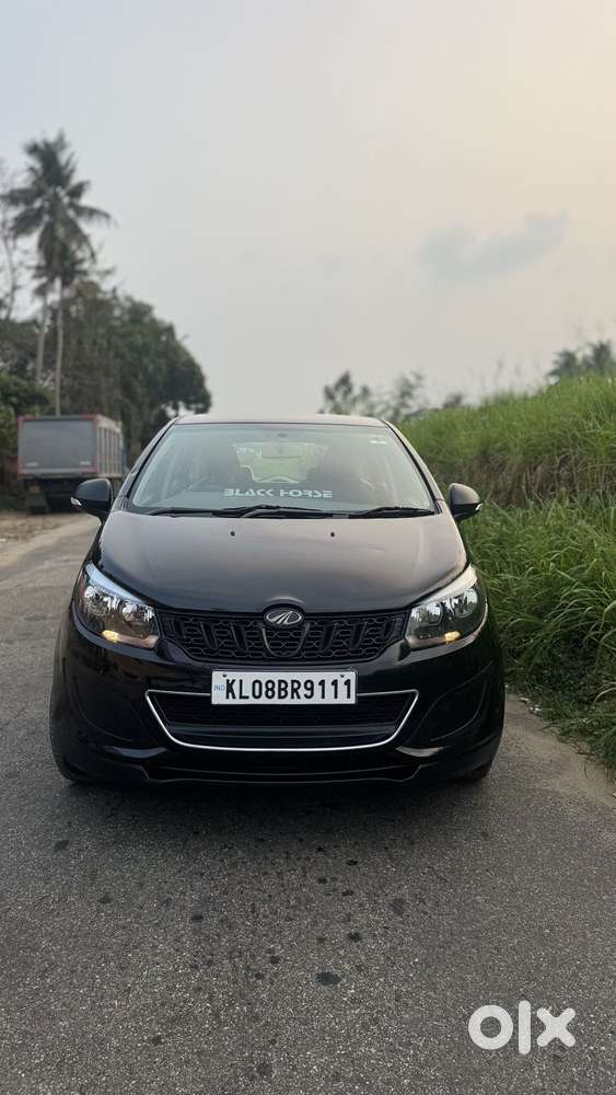 Mahindra Marazzo