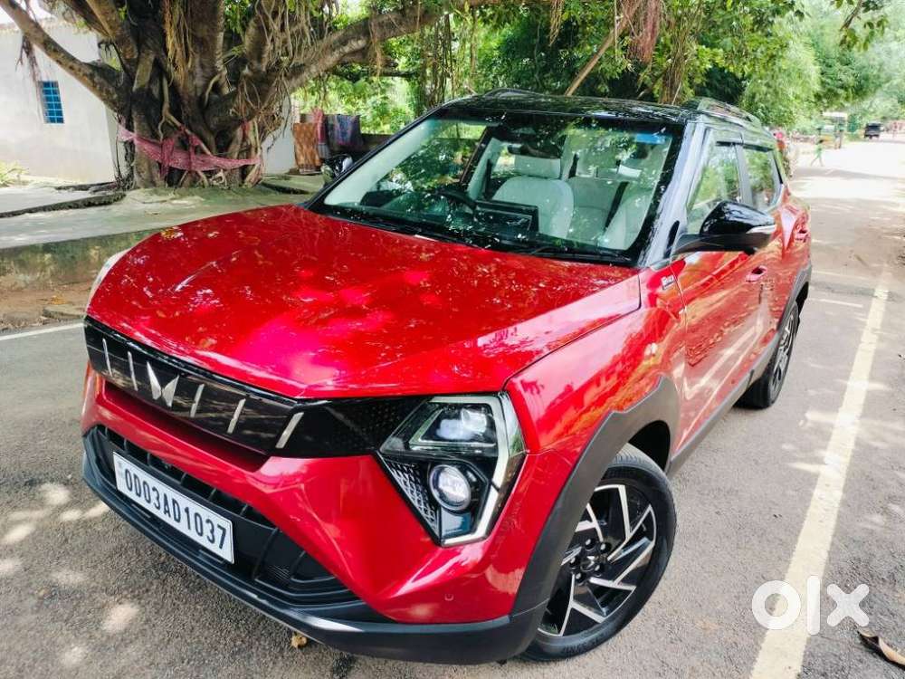 Mahindra Xuv 3xo Ax7l 1.2 Petrol At (pg), 2024, Petrol