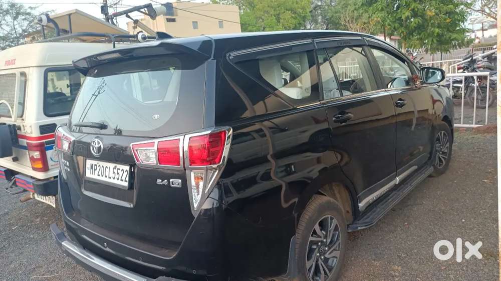 Toyota Innova Crysta 2021 Diesel 90000 Km Driven