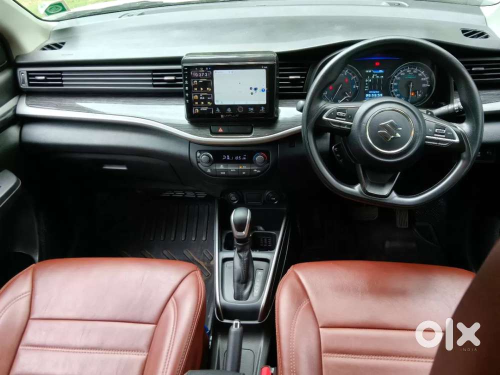 Maruti Suzuki Xl6 1.5 Zeta At, 2025, Petrol