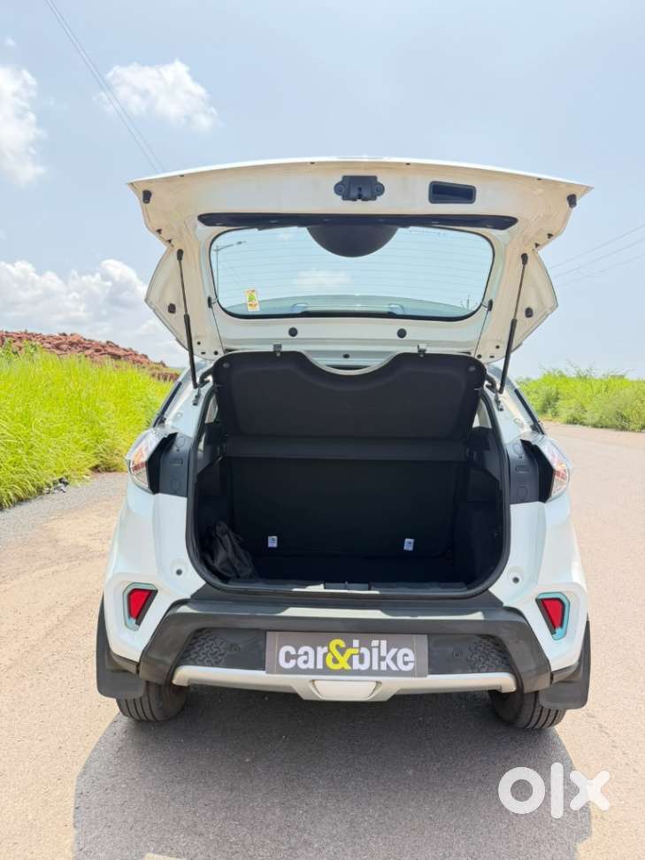 Tata Nexon Ev Xz Plus, 2022, Electric