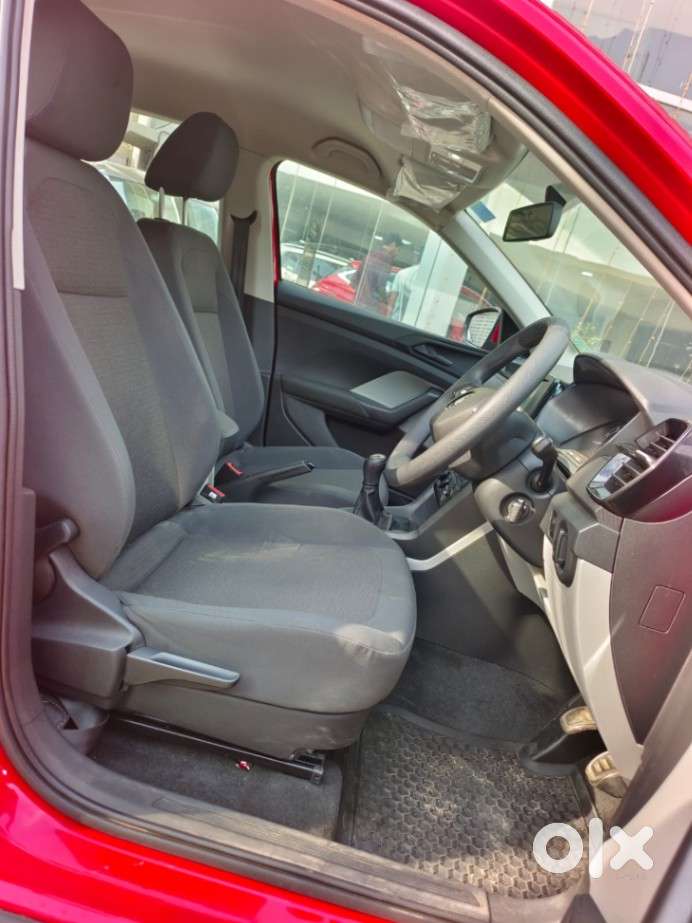 Skoda Kushaq 1.0 Tsi Active, 2022, Petrol