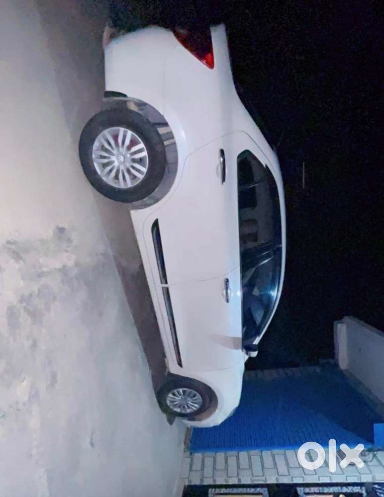 Maruti Suzuki Dzire Petrol 69000 Km Driven