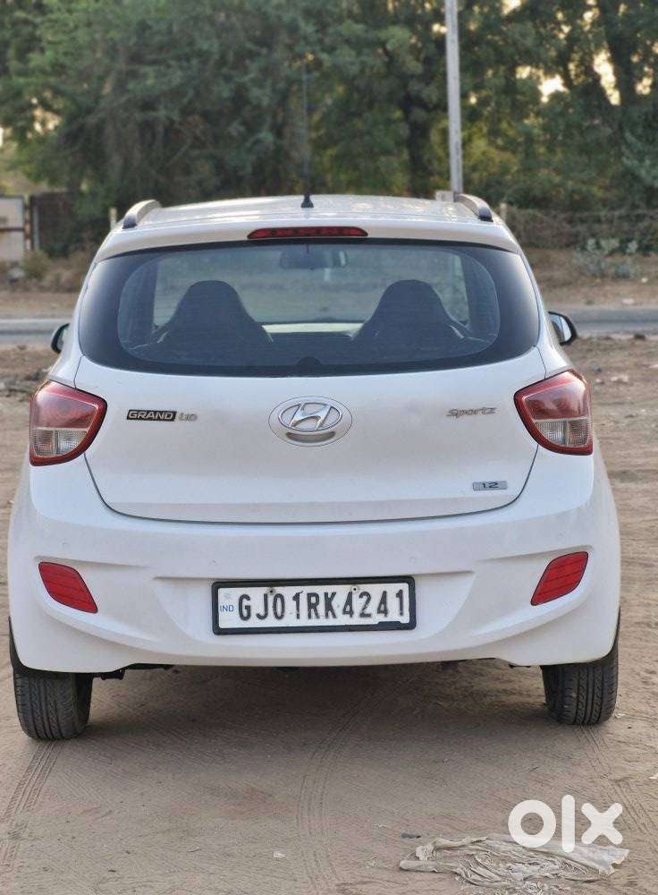 Hyundai Grand I10 2013-2016 Sportz, 2015, Cng & Hybrids