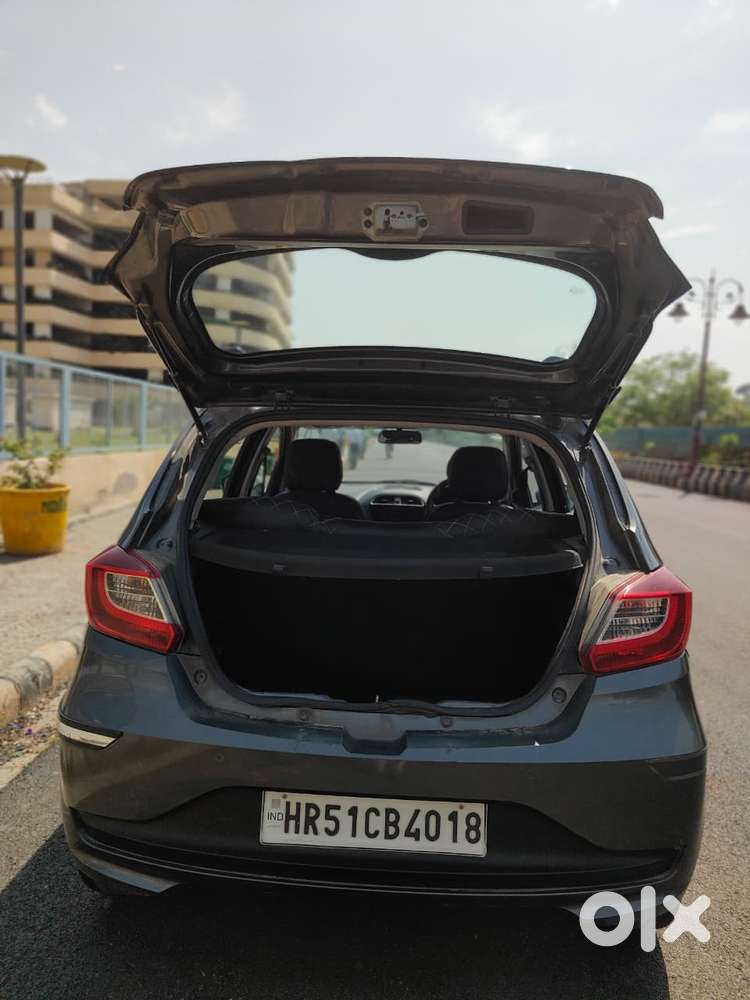 Tata Tiago 1.2 Revotron Xt (o), 2020, Petrol