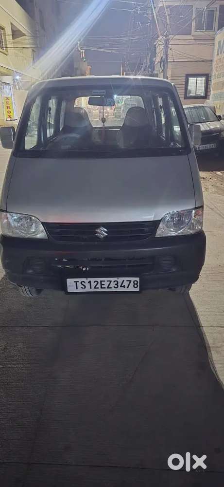 Maruti Suzuki Eeco 2016