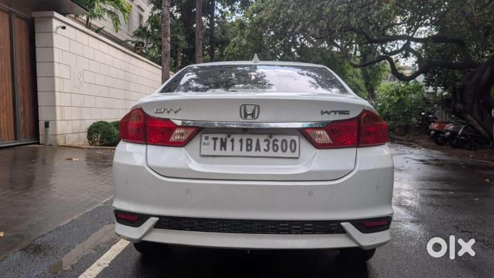 Honda City V Mt Exclusive, 2022, Petrol