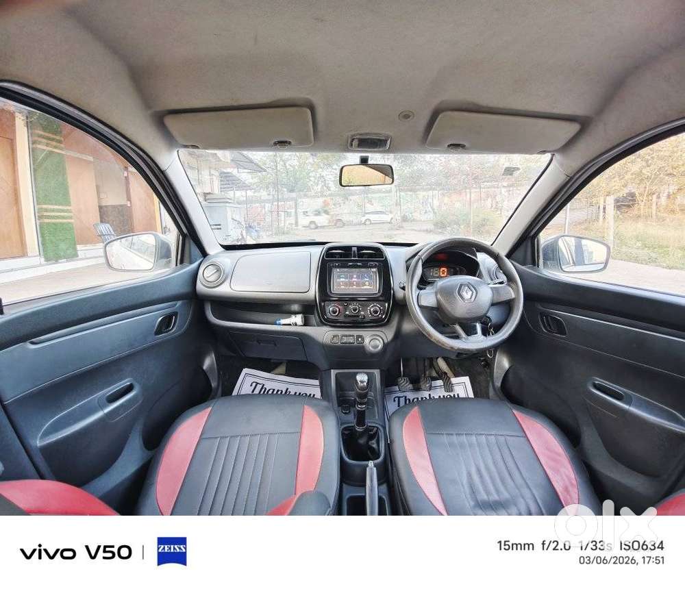 Renault Kwid 1.0 Rxt 02 Anniversary Edition, 2017, Petrol