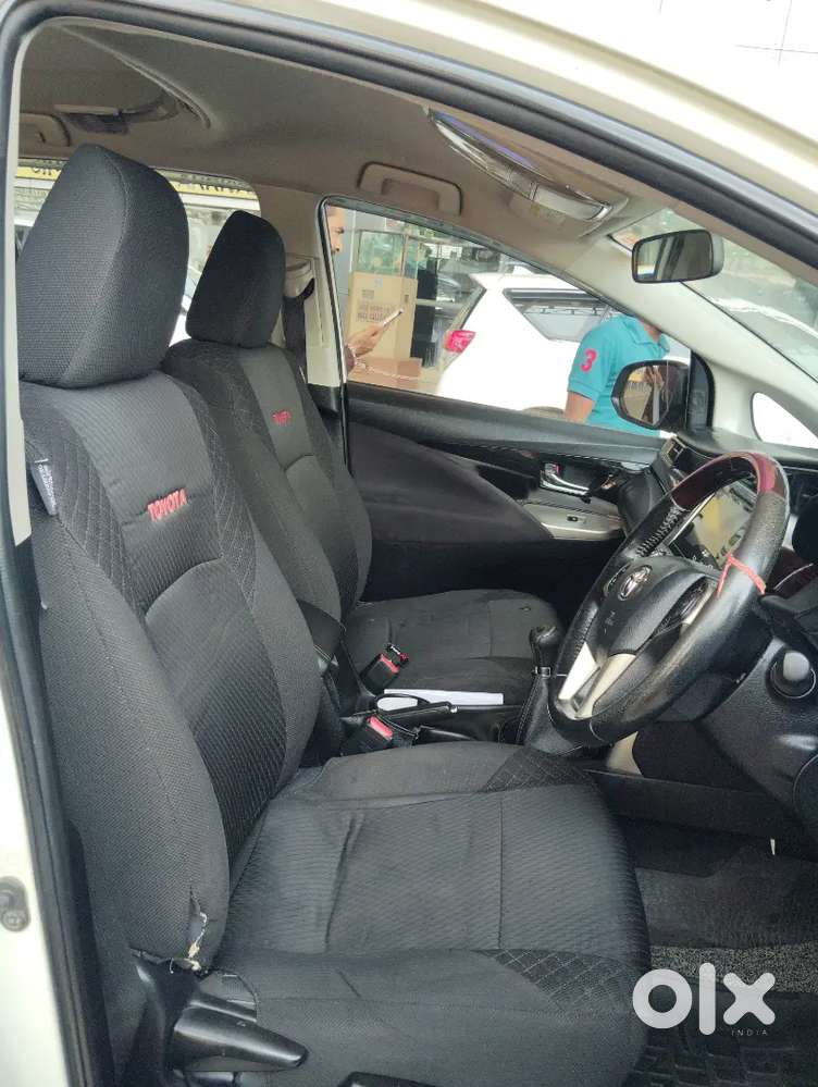 Toyota Innova Crysta 2018