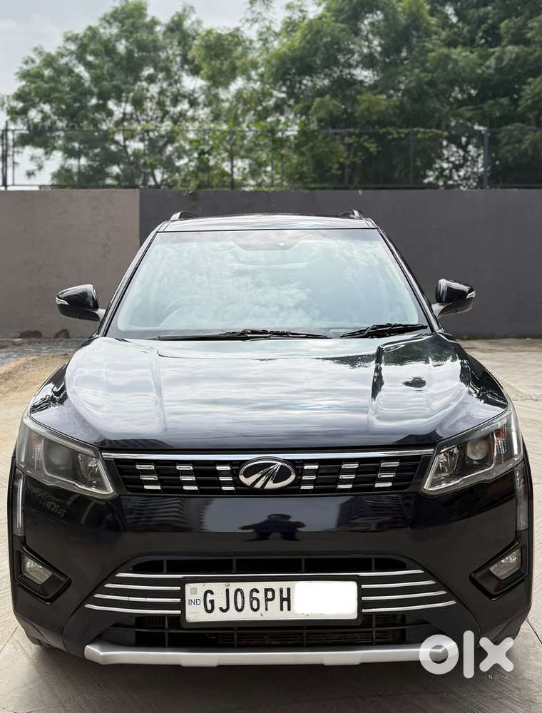 Mahindra Xuv300 W8 Option Diesel, 2022, Diesel