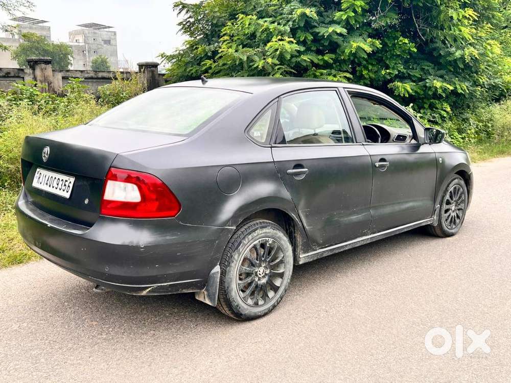 2016 Skoda Rapid 1.5 Tdi Manual  1.46 Lakh Km  Well Maintained