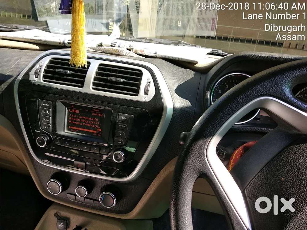 Mahindra Tuv 300 Plus 2016 Diesel 87000 Km Driven
