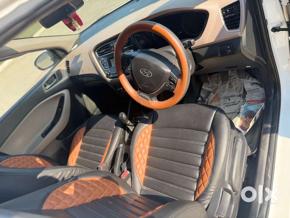 Hyundai I20 Sportz 1.2 Bs-iv, 2018, Petrol
