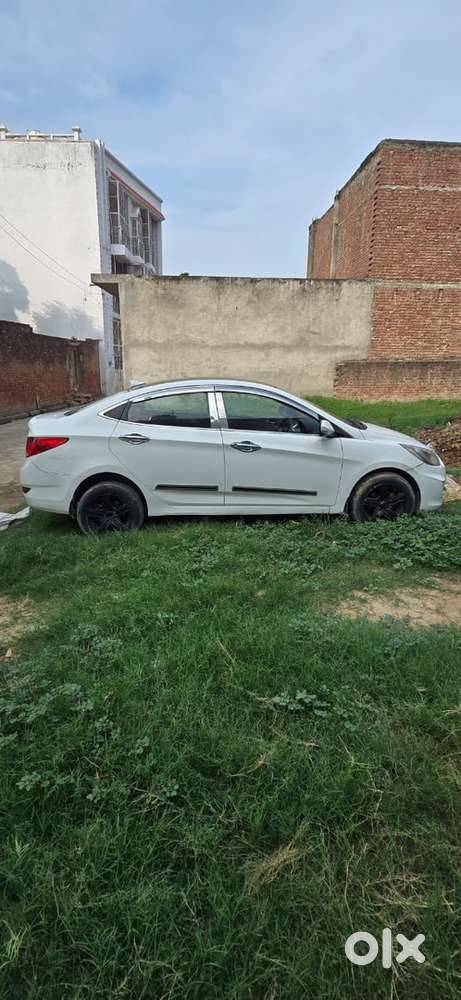 Hyundai Verna 2013