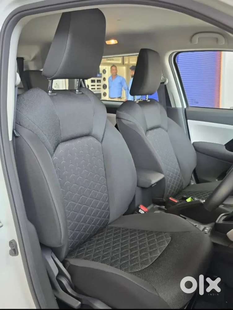 Maruti Suzuki Victoris Petrol 2026 Manual