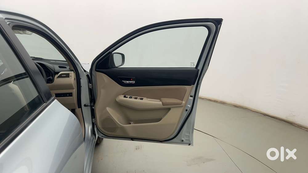 Maruti Suzuki Dzire 1.2 Vxi, 2023, Petrol