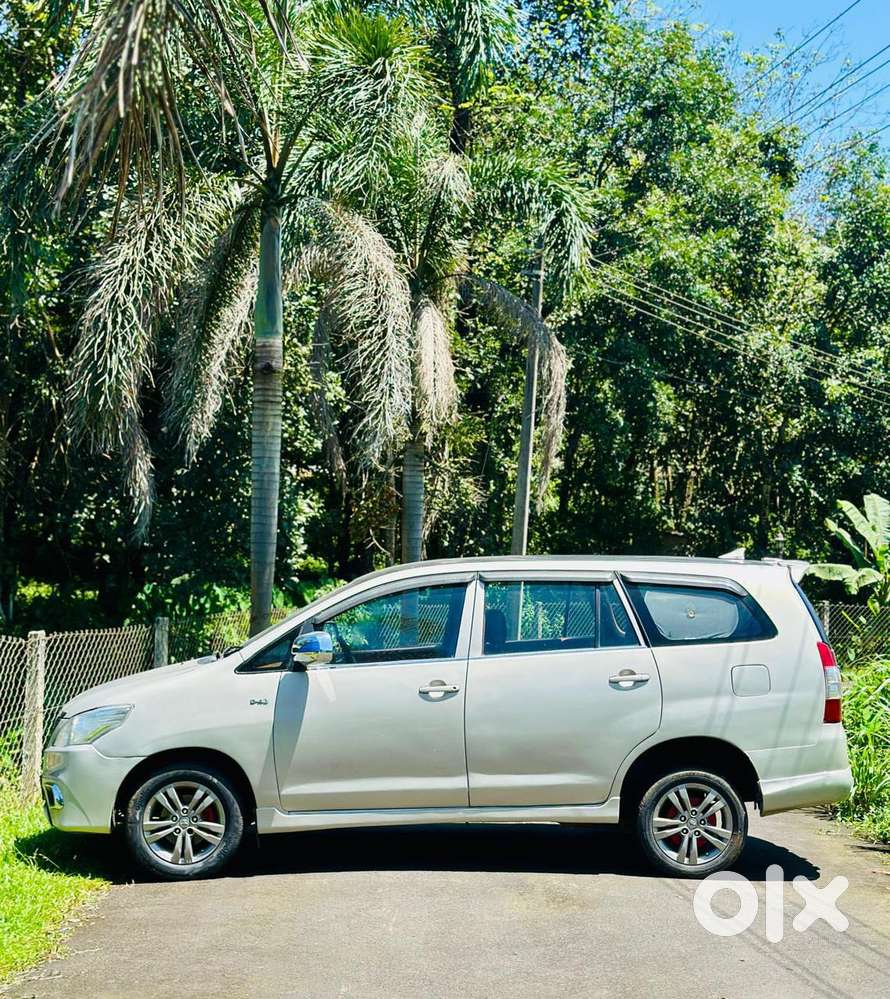 Toyota Innova 2.5 G (diesel) 7 Seater, 2010, Diesel