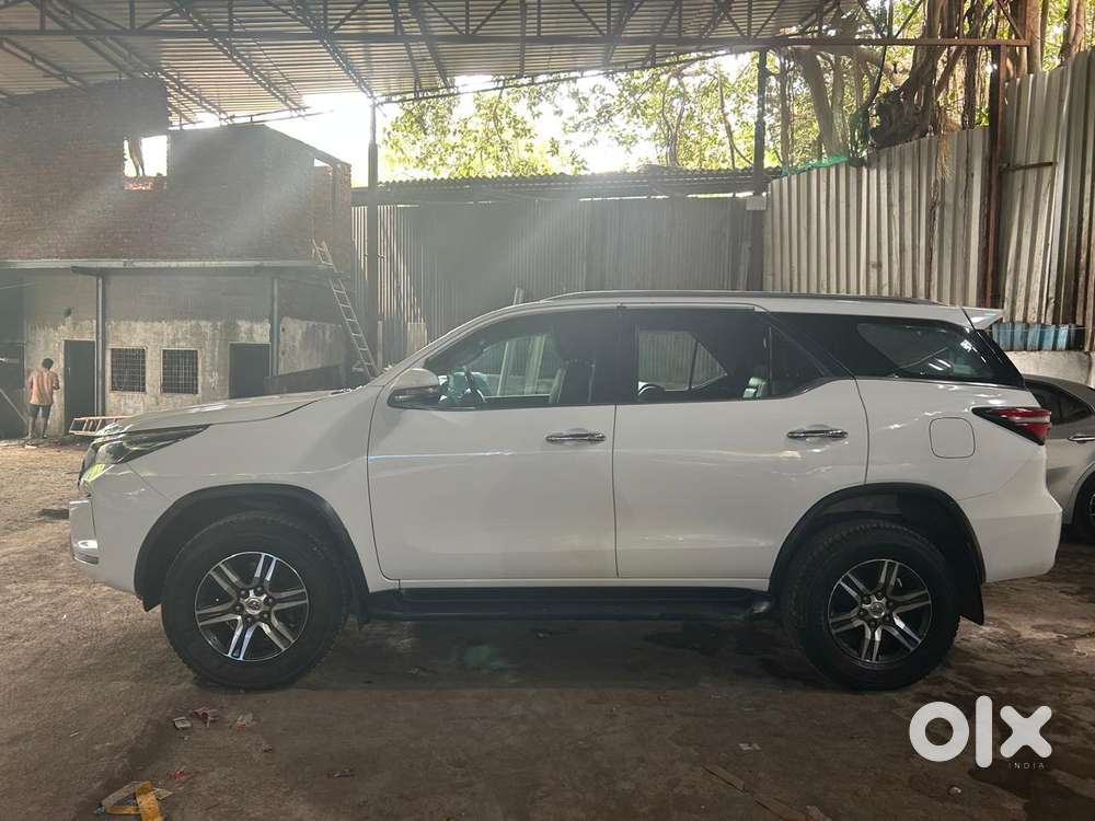 Toyota Fortuner [2021-ongoing] 2.8 2wd Diesel At, 2021, Diesel